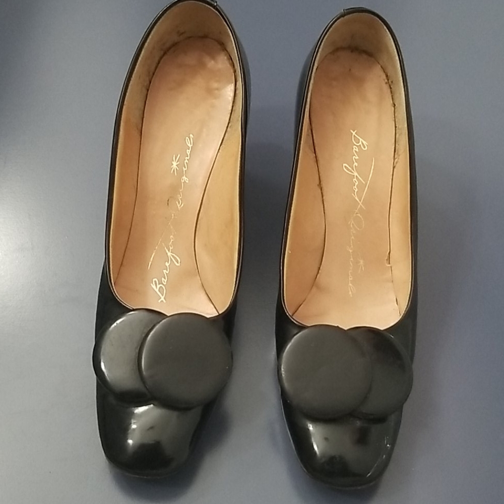 Vintage Barefoot Original Patent leather pumps